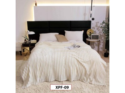 Patura Pufoasa Cocolino groasa uni pentru pat dublu 200x230cm - XPF09 Patura Pufoasa Cocolino groasa uni pentru pat dublu 200x230cm - XPF09