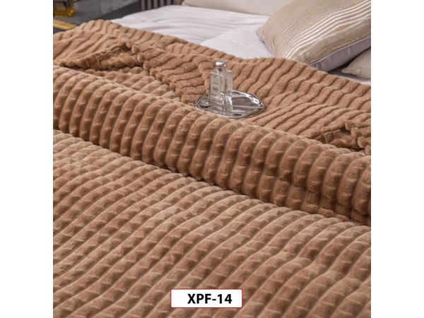 Patura Pufoasa Cocolino groasa uni pentru pat dublu 200x230cm - XPF14 Patura Pufoasa Cocolino groasa uni pentru pat dublu 200x230cm - XPF14