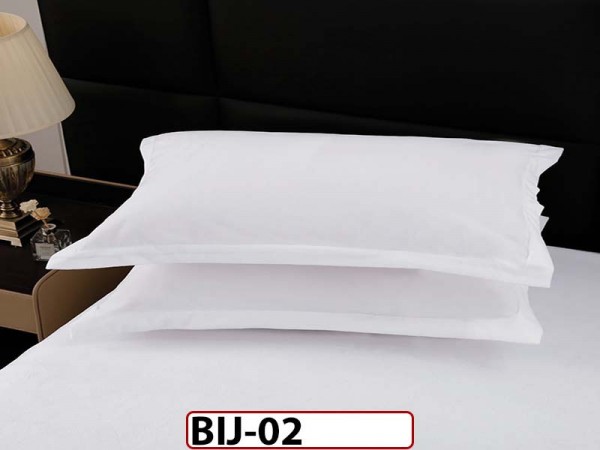Lenjerie pentru pat dublu extra  pufoasa din Blanita artificiala de Iepure din 6 piese - BIJ02