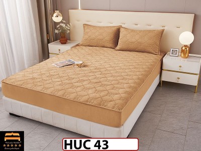 Husa matlasata tip topper din catifea 180x200 - Pat 2 Persoane - HUC43 Husa matlasata tip topper din catifea 180x200 - Pat 2 Persoane - HUC43