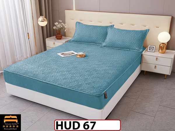 Husa matlasata tip topper din catifea + 2 Fete de Perne - Saltea 160x200- HUD67