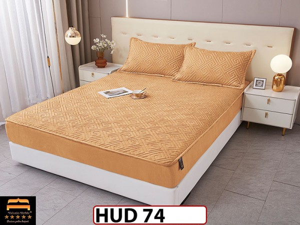 Husa matlasata tip topper din catifea + 2 Fete de Perne - Saltea 160x200- HUD74