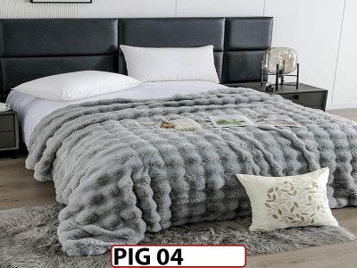 Patura Pufoasa Groasa din Blanita Artificiala de Iepure cu fermoar- PIG04 Patura Pufoasa Groasa din Blanita Artificiala de Iepure cu fermoar- PIG04