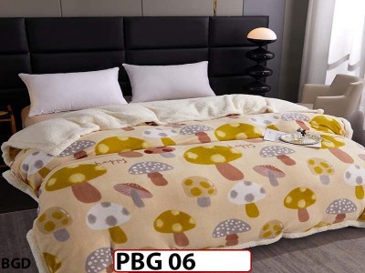 Patura Pufoasa Cocolino cu Blanita pentru pat dublu PBG06 Patura Pufoasa Cocolino cu Blanita pentru pat dublu PBG06