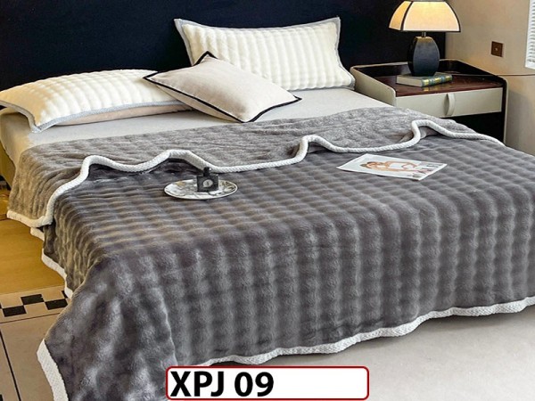 Patura Pufoasa Cocolino  pentru pat dublu 200x230cm - XPJ09