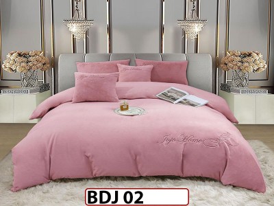 Lenjerie brodata din blanita artificiala de iepure din 6 piese - BDJ02 Lenjerie brodata din blanita artificiala de iepure din 6 piese - BDJ02