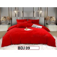 Lenjerie brodata din blanita artificiala de iepure din 6 piese - BDJ09