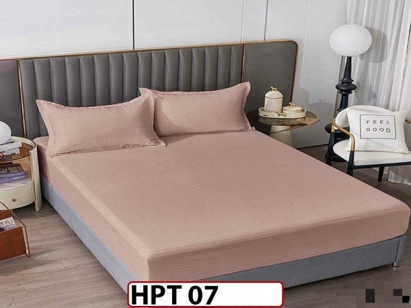 Husa de Pat din Damasc + 2 Fete de Perne - Saltea 180x200 - Pat 2 Persoane - HPT07 Husa de Pat din Damasc + 2 Fete de Perne - Saltea 180x200 - Pat 2 Persoane - HPT07
