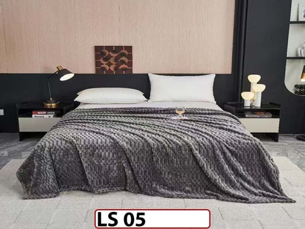 Patura Cocolino Moale si Pufoasa - 200x230cm - LS 05 Patura Cocolino Moale si Pufoasa - 200x230cm - LS 05