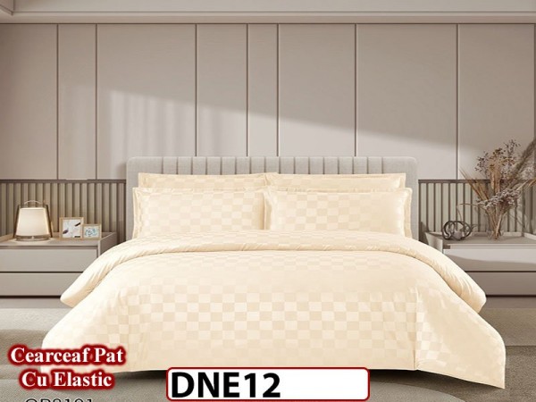 Lenjerie din damasc finet cu 4 piese, cearceaf cu elastic - DNE 12 Lenjerie din damasc finet cu 4 piese, cearceaf cu elastic - DNE 12