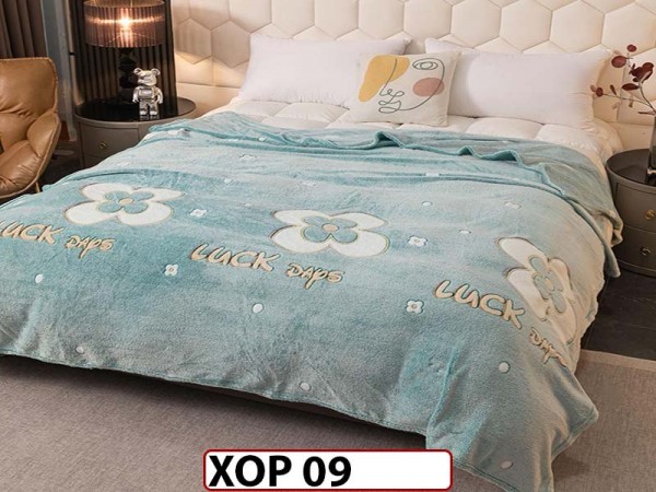 Patura Pufoasa Cocolino pentru pat dublu - XOP09 Patura Pufoasa Cocolino pentru pat dublu - XOP09