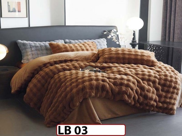 Lenjerie din Blanita artificiala Tip Iepure din 4 piese - LB 03 Lenjerie din Blanita artificiala Tip Iepure din 4 piese - LB 03