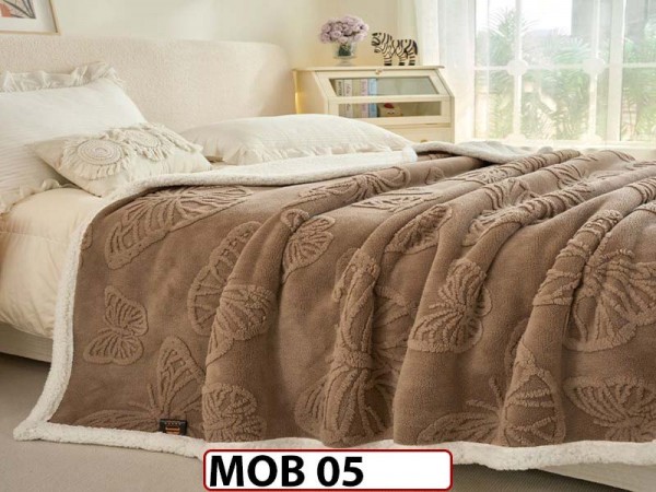 Patura Pufoasa Cocolino cu Blanita pentru pat dublu MOB 05 Patura Pufoasa Cocolino cu Blanita pentru pat dublu MOB 05