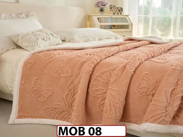 Patura Pufoasa Cocolino cu Blanita pentru pat dublu MOB 08 Patura Pufoasa Cocolino cu Blanita pentru pat dublu MOB 08