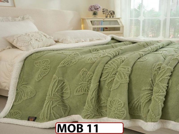 Patura Pufoasa Cocolino cu Blanita pentru pat dublu MOB 11 Patura Pufoasa Cocolino cu Blanita pentru pat dublu MOB 11