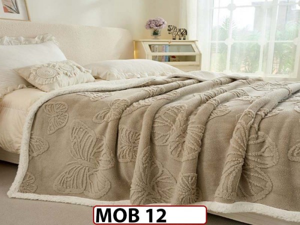 Patura Pufoasa Cocolino cu Blanita pentru pat dublu MOB 12 Patura Pufoasa Cocolino cu Blanita pentru pat dublu MOB 12