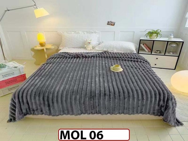 Patura Pufoasa Cocolino pentru pat dublu - MOL 06 Patura Pufoasa Cocolino pentru pat dublu - MOL 06