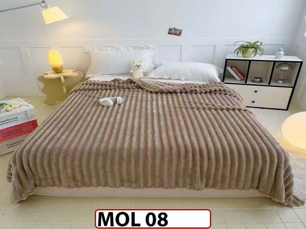 Patura Pufoasa Cocolino pentru pat dublu - MOL 08 Patura Pufoasa Cocolino pentru pat dublu - MOL 08