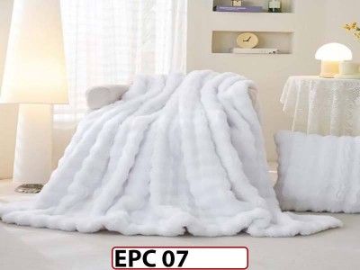 Patura Pufoasa din Blanita Artificiala Tip Iepure cu Fermoar- EPC07