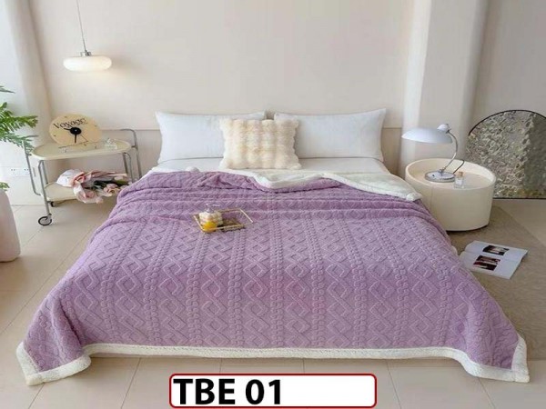 Patura Pufoasa Cocolino cu Blanita pentru pat dublu TBE 01 Patura Pufoasa Cocolino cu Blanita pentru pat dublu TBE 01