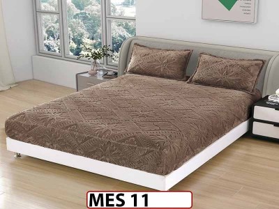 Husa de Pat + 2 Fete de Perne - Cocolino- Pat 2 Persoane - MES 11 Husa de Pat + 2 Fete de Perne - Cocolino- Pat 2 Persoane - MES 11