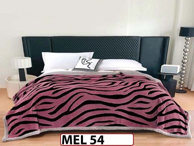 Patura Pufoasa Cocolino cu Blanita cu Fermoar 200x230cm - MEL 54 Patura Pufoasa Cocolino cu Blanita cu Fermoar 200x230cm - MEL 54