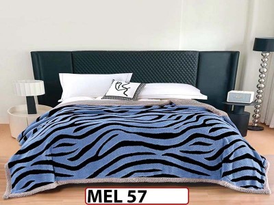 Patura Pufoasa Cocolino cu Blanita cu Fermoar 200x230cm - MEL 57 Patura Pufoasa Cocolino cu Blanita cu Fermoar 200x230cm - MEL 57