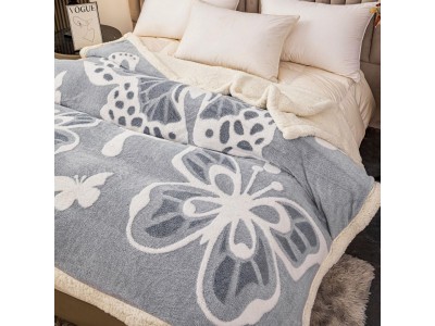 Patura Pufoasa Cocolino cu Blanita pentru pat dublu PCB 203