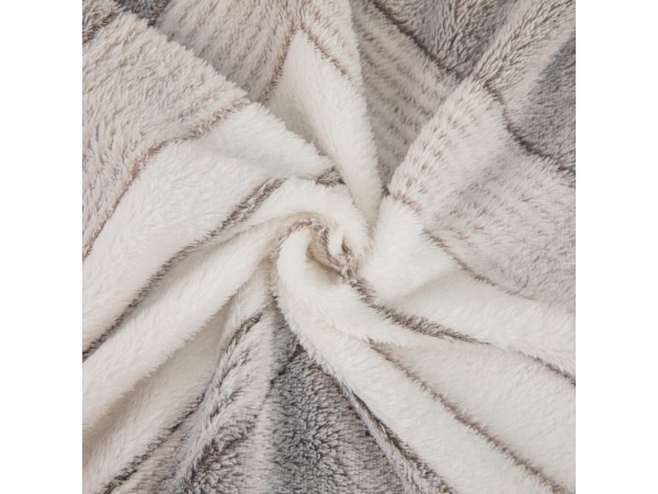 Lenjerie De Pat COCOLINO cu Elastic 4 piese - COCOJ84 Lenjerie De Pat COCOLINO cu Elastic 4 piese - COCOJ84