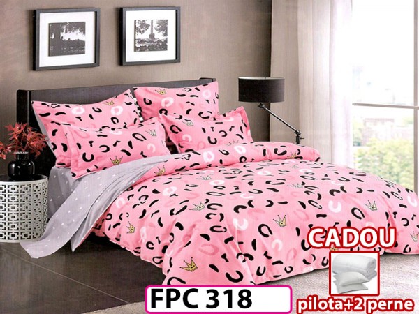 Lenjerie din finet 6 piese +pilota si 2 perne cadou - FPC318 Lenjerie din finet 6 piese +pilota si 2 perne cadou - FPC318