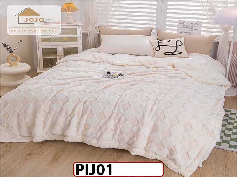 Patura Pufoasa Cocolino cu blanita- PIJ01