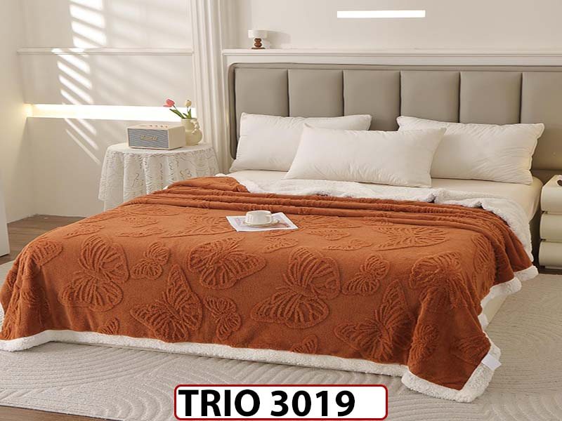 Patura Pufoasa Cocolino cu Blanita cu Fermoar - TRIO3019