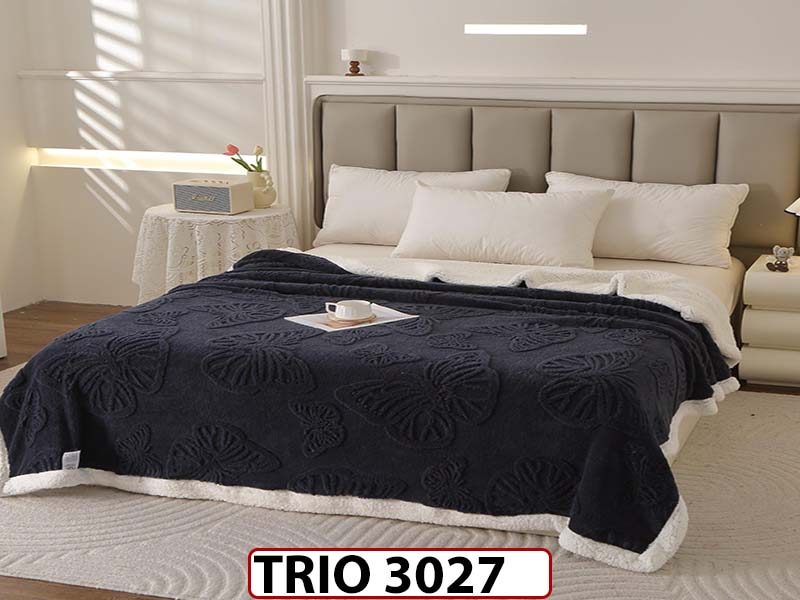 Patura Pufoasa Cocolino cu Blanita cu Fermoar - TRIO3027