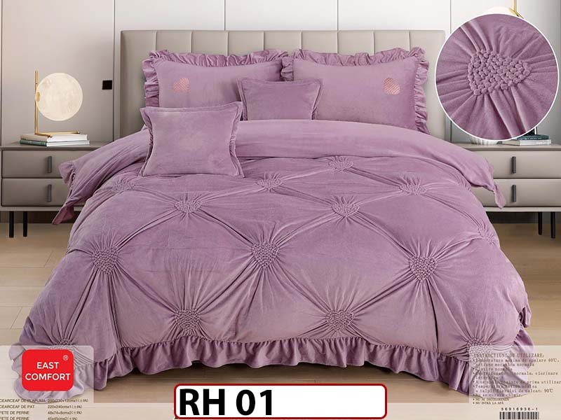 Lenjerie din catifea Brodata 6 piese cu Inimioare - RH01
